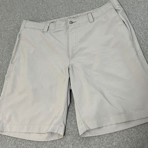 Callaway Golf Shorts Mens Size 34 Flat Front Performance Active Gray